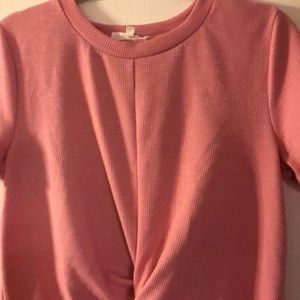 Precious june & hudson casual pink top.  Ties in the back.